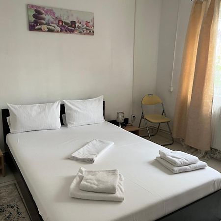 דבה Apartament Octav מראה חיצוני תמונה