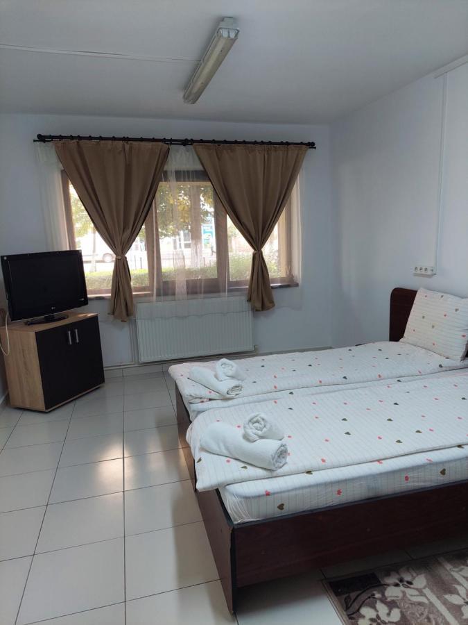 דבה Apartament Octav מראה חיצוני תמונה