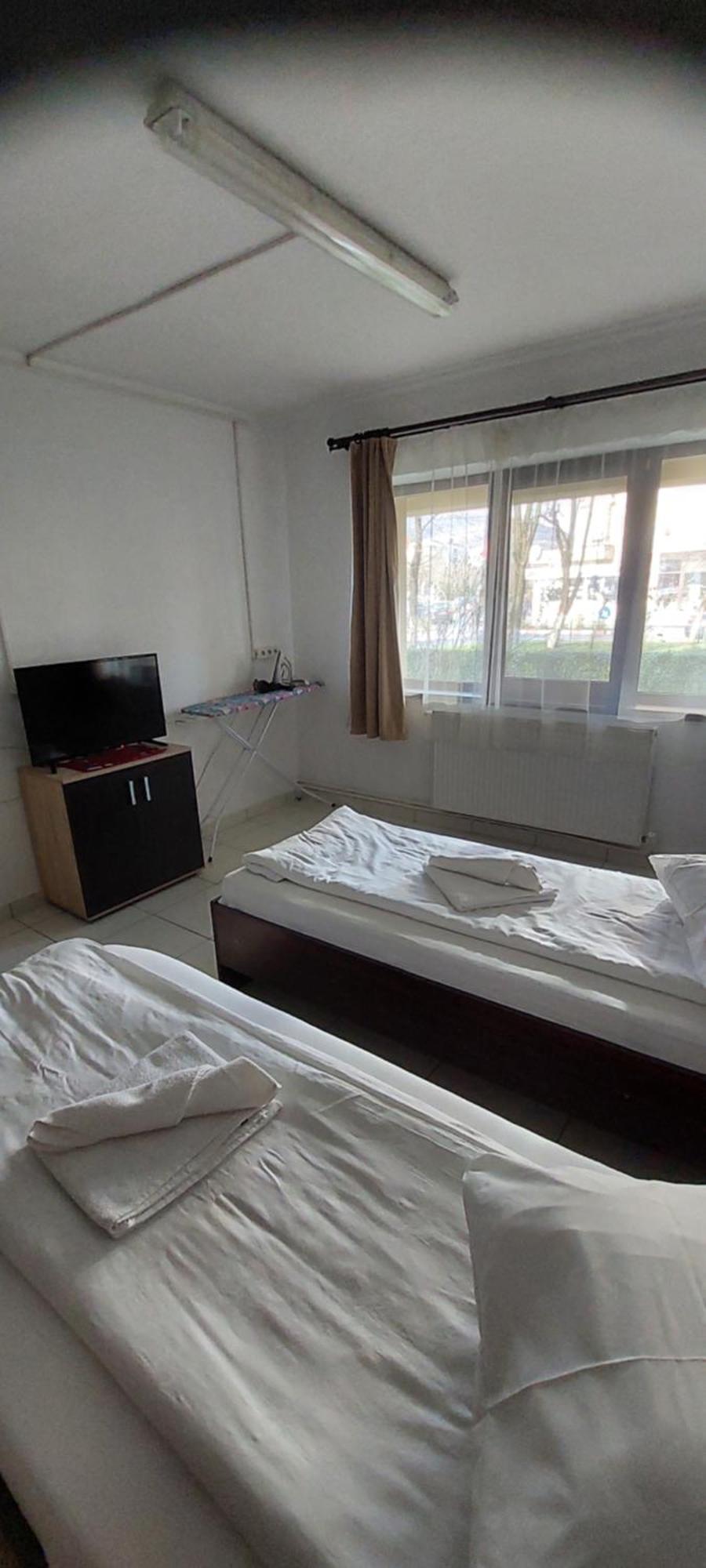 דבה Apartament Octav מראה חיצוני תמונה