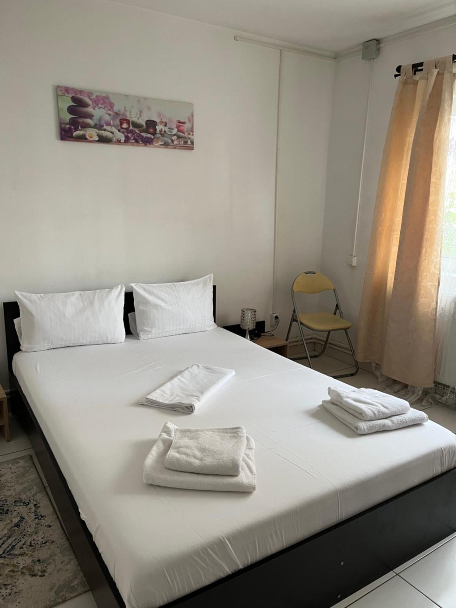 דבה Apartament Octav מראה חיצוני תמונה